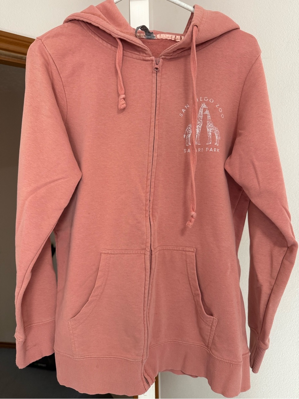 Women Soft pink San Diego Zoo Safari Park zip up hoodie #zoo